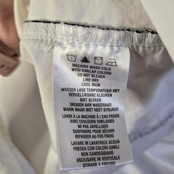 Vintage Harley-Davidson Women’s Sleeveless Button-Up Shirt White HD Wings Logo - Picture 7 of 10